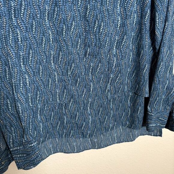 Metaphor Blouse Women's Medium Blue V-Neck Popover Lightweight Long Sleeve Sheer - Picture 3 of 8